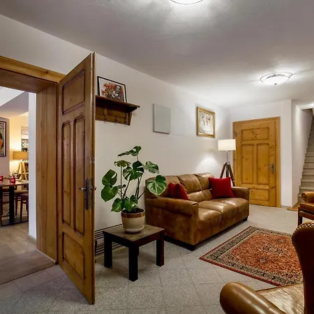 Jagniatkowa Koliba Bed and breakfast 3*